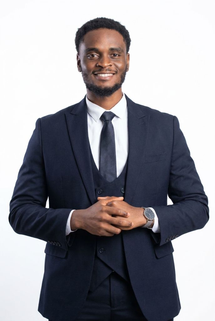 Osiphesona Gibson, Director